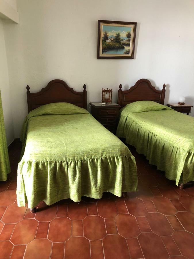 Olinda'S Rooms Lagos Exterior photo