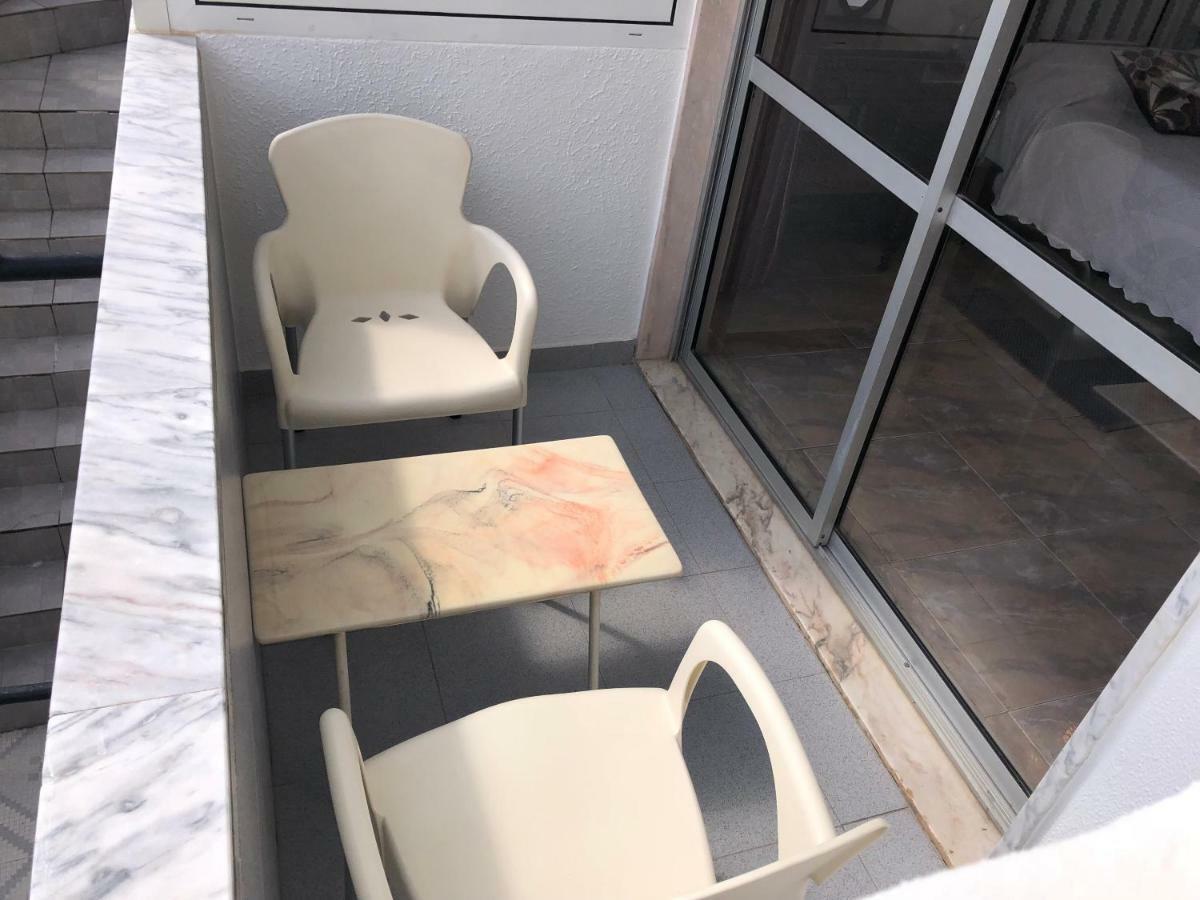 Olinda'S Rooms Lagos Exterior photo